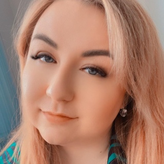 Яна Калашникова